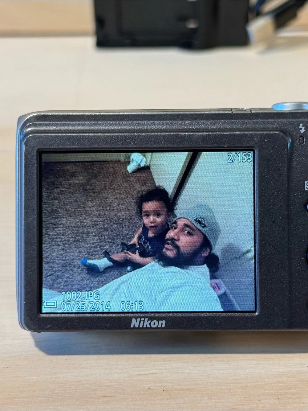 Nikon COOLPIX S3700 20.1MP Silver Digital Camera Tested Good w/Bat-Char-SDCard!
